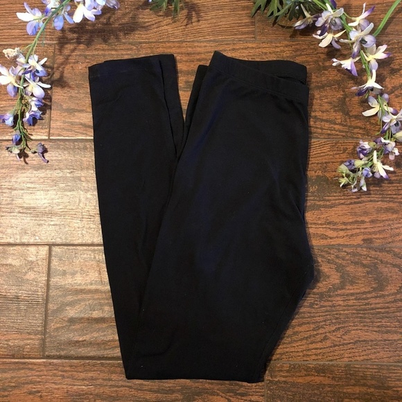 Felina Pants - Felina black leggings